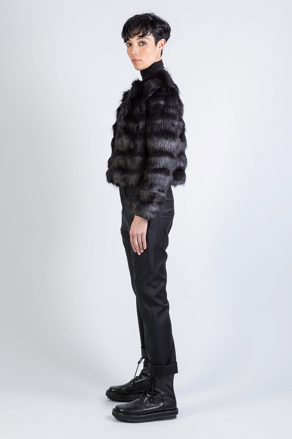 FAKE FUR SHORT - Jacket